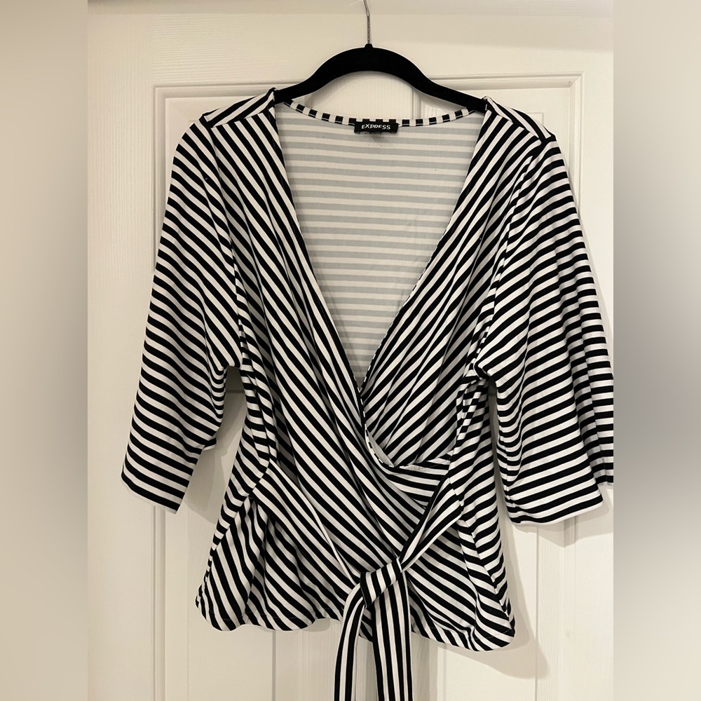 Express wrap top